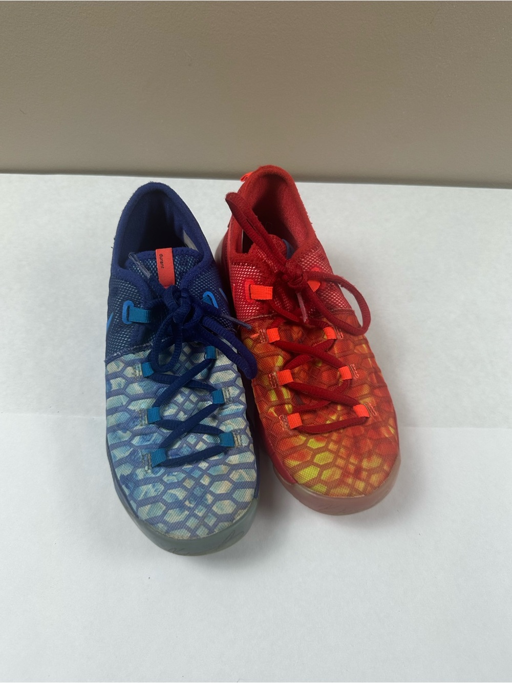 Nike KD Kids 2Y Fire & Ice Two-Tone Blue and Red Hex Pattern Sneakers